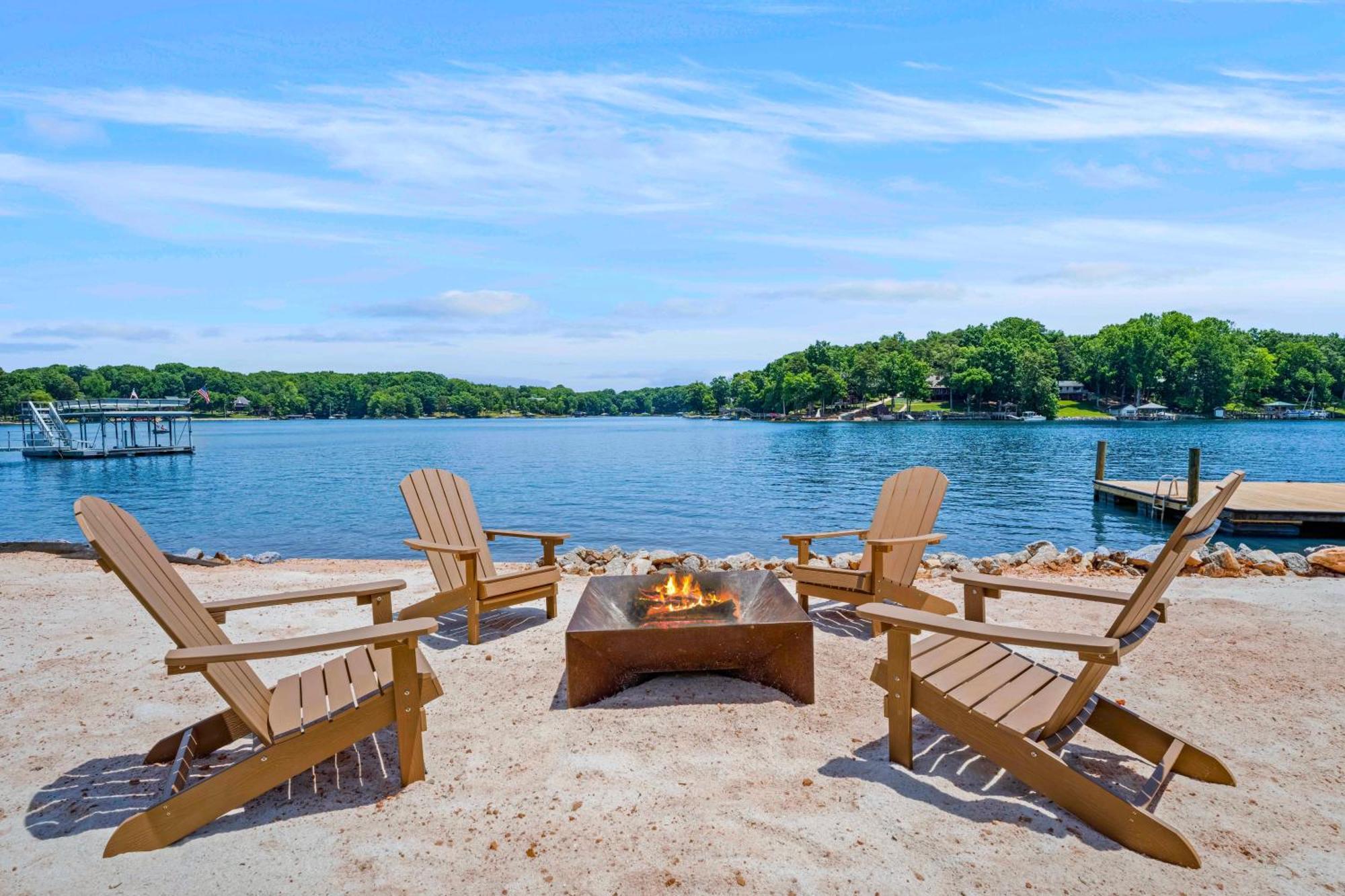 Hogan Crest Villa Mooresville Luaran gambar